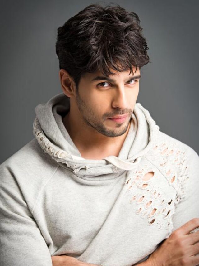 Sidharth Malhotra Net Worth!  Check out the  salary of Sidharth!