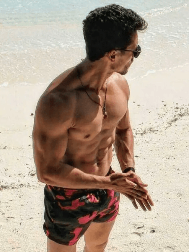 Tiger Shroff’s These Photos Prove That He Loves Beaches!