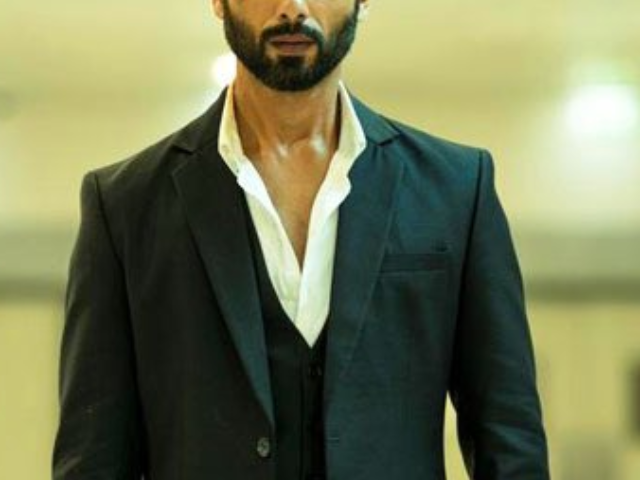 Shahid Kapoor’s Whopping Fee For Bloody Daddy Will Shock You!