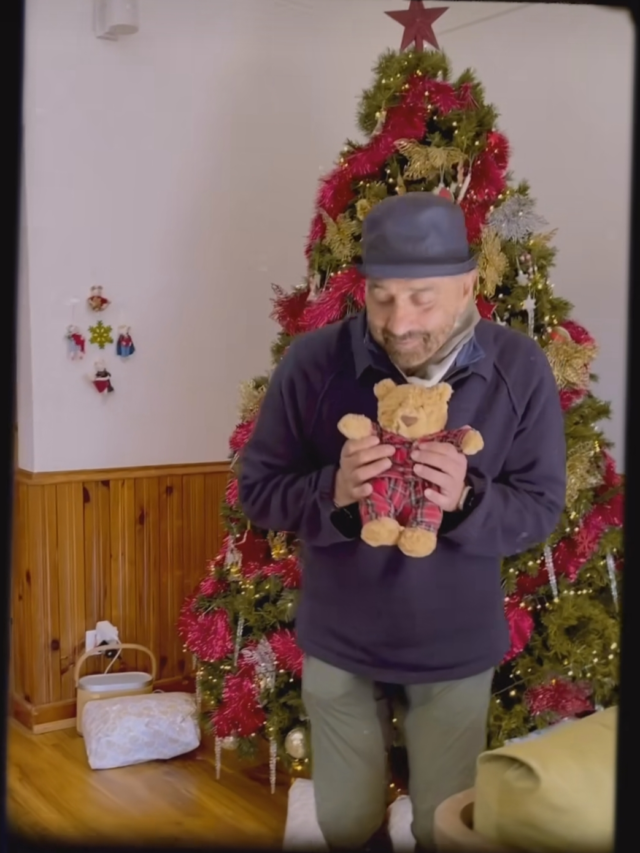 Teddy Day 2024: Sunny Deol’s Surprising Teddy Bear Obsession!