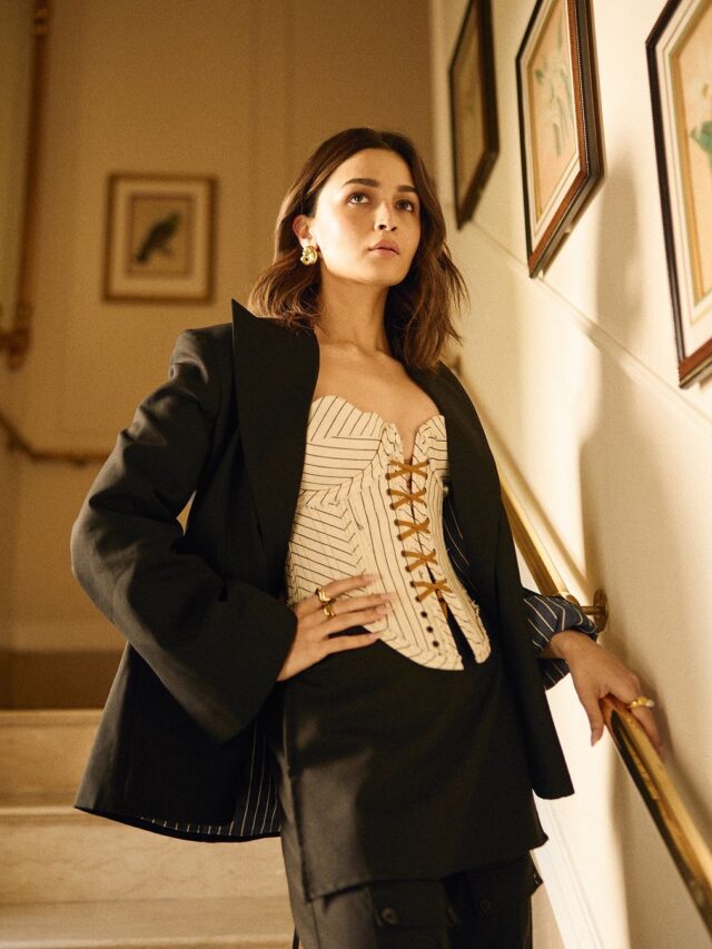 Alia Bhatt’s Powerful Blazer And Cargo Pants Combo Is Fashion Goals!