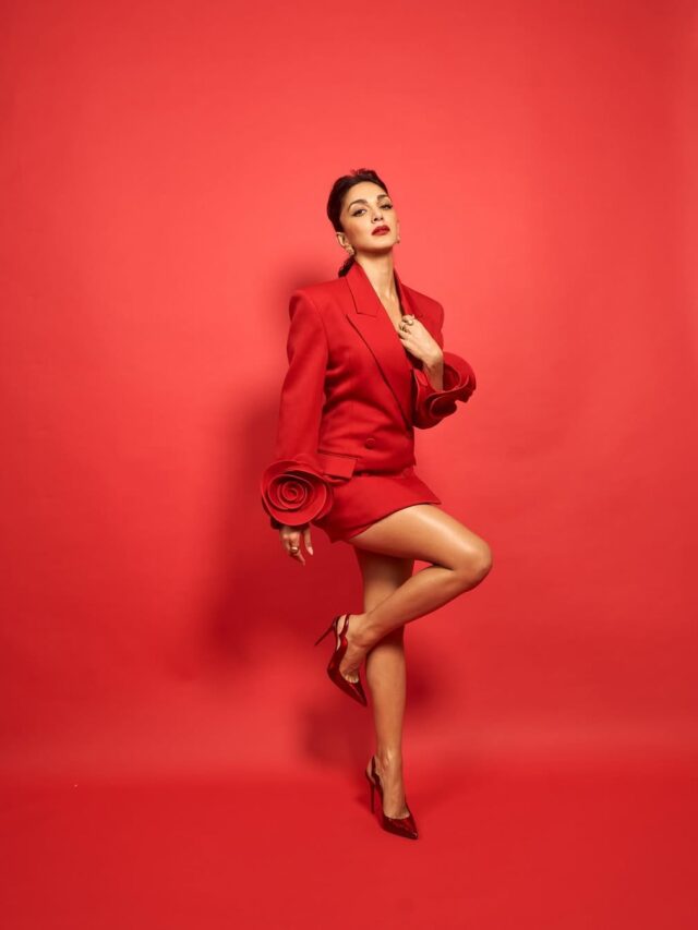 Kiara Advani Redefines Elegance In Bold Red Blazer Look!