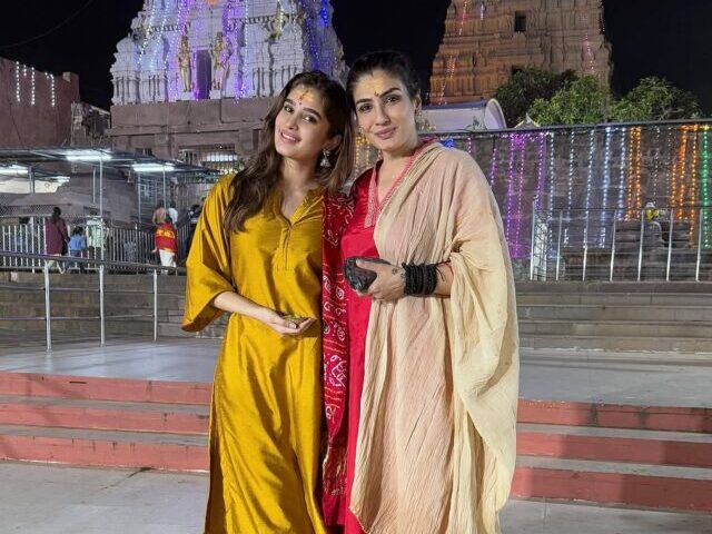 Rasha Thadani And Raveena Tandon Visit Mallikarjuna Jyotirlinga