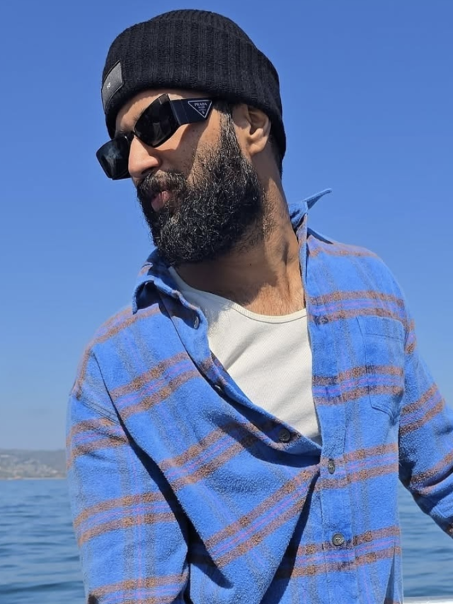 How Vijay Deverakonda Perfects Cozy Luxury With A Beanie, Check Now!