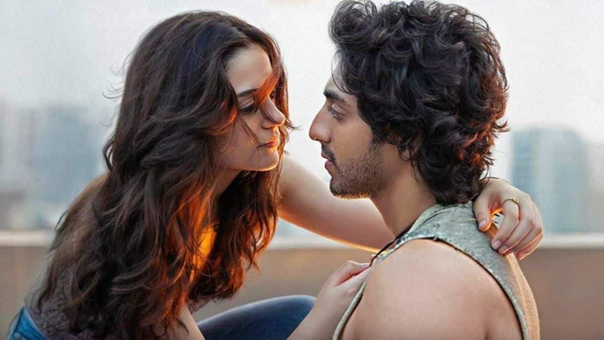 Saiyaara OTT Release Date Revealed: Ahaan & Aneet’s Blockbuster Hits Netflix Soon