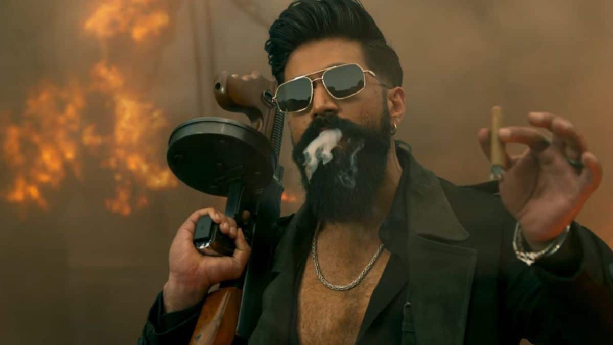 Toxic Teaser Review: Yash Unleashes Chaos, Netizens React!